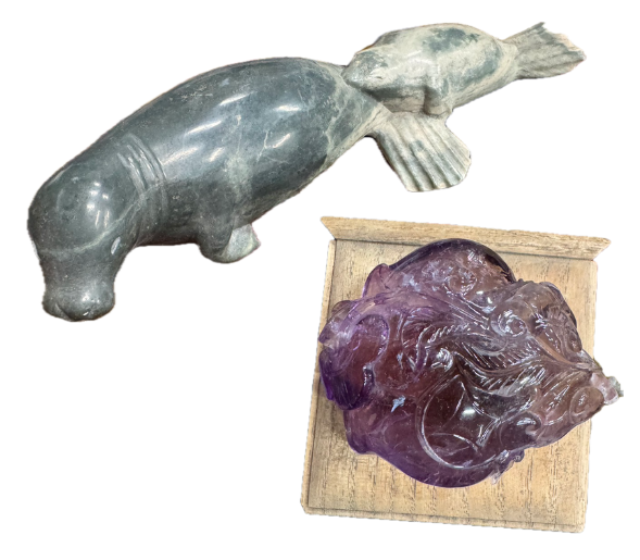 翡翠彫刻とアメジスト彫刻