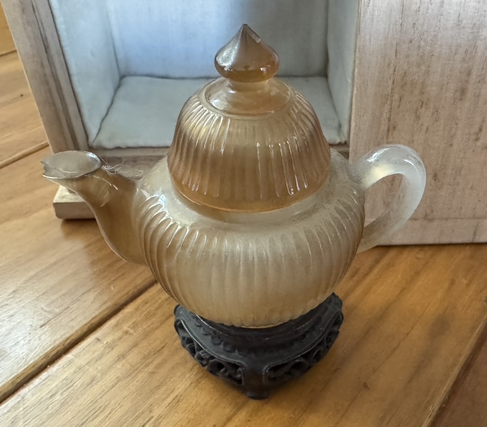 瑪瑙（めのう）製の急須
