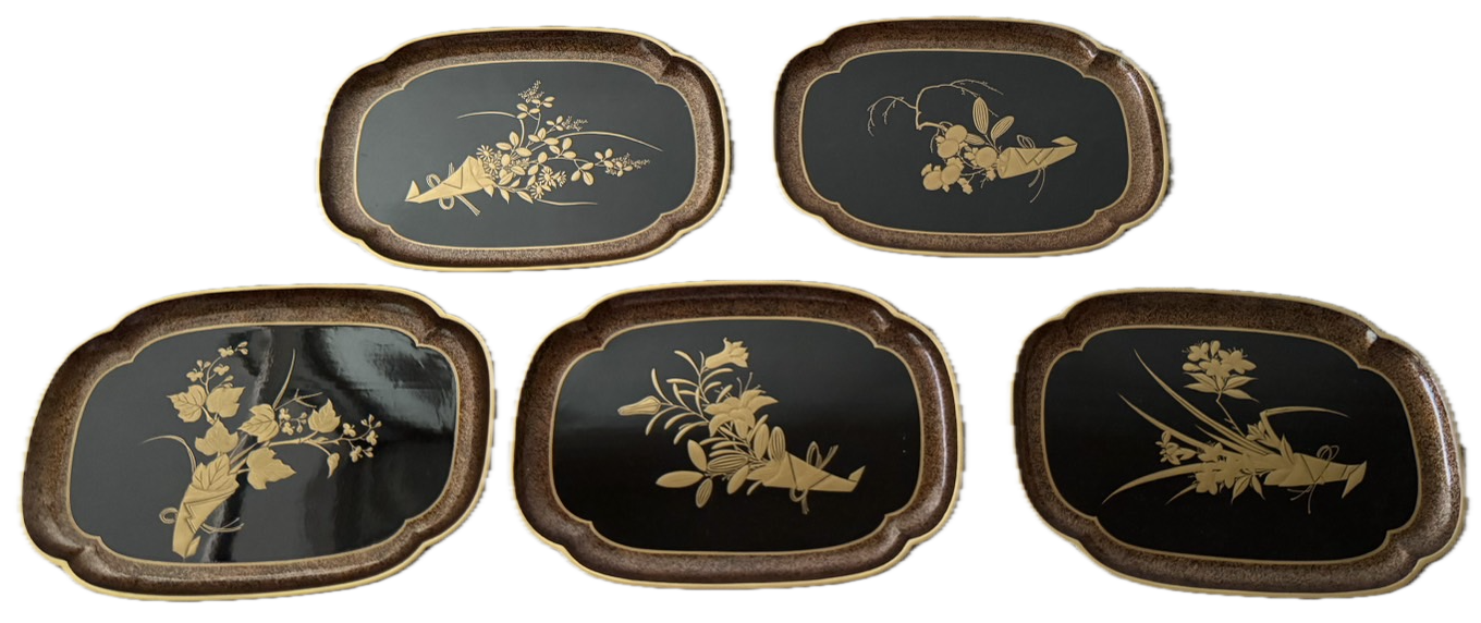 金蒔絵の盆セット