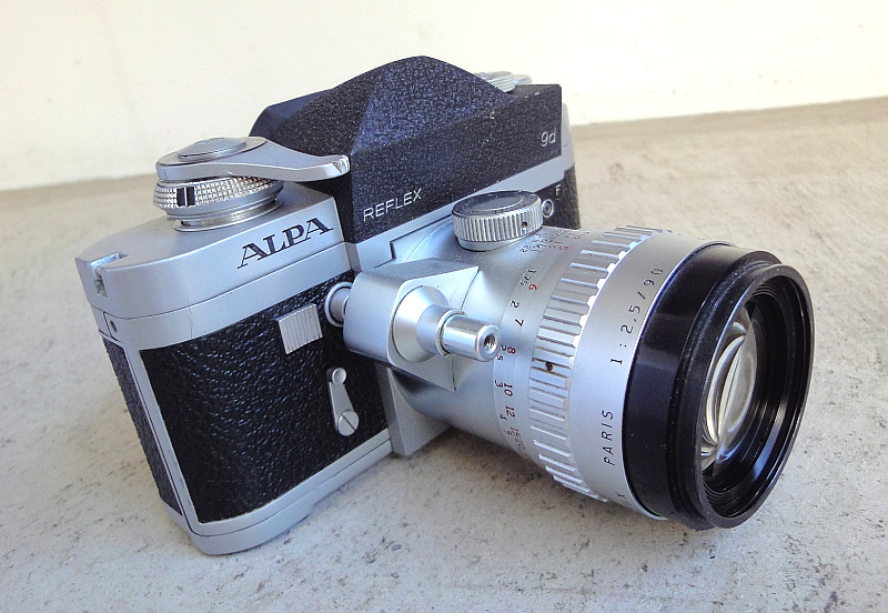 ピニオン アルパ 9d(ALPA 9d)+フランス・アンジェニュー(P. Angenieux Paris)90 mm F/2.5 Type Y12