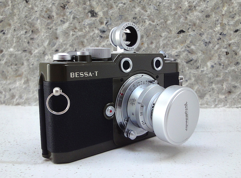 フォクトレンダー(Voigtländer) BESSA-T Heliar 101周年記念モデル（オリーブ）