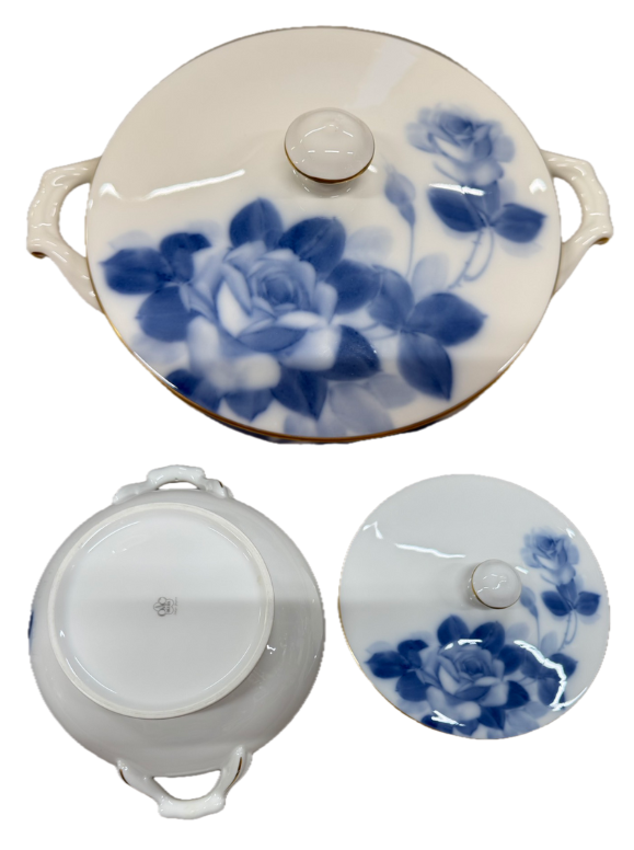 大倉陶園のオールドブルーローズ スープポット