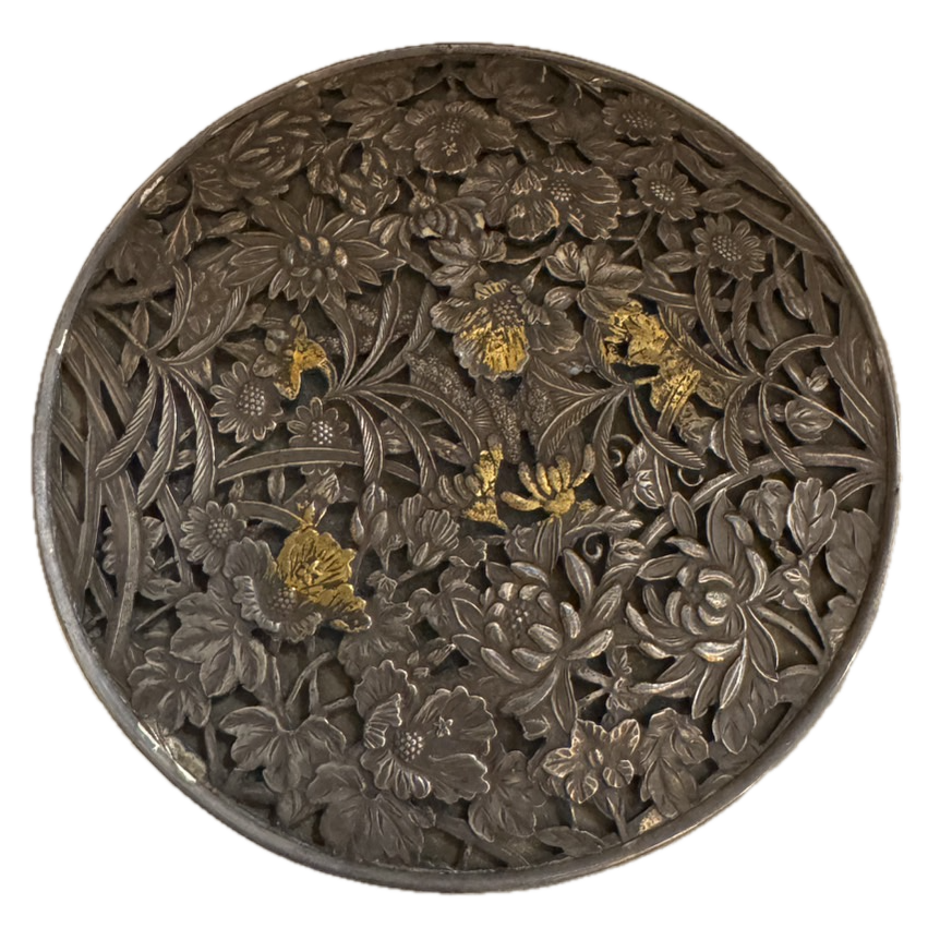 銀製の透かし彫り香炉