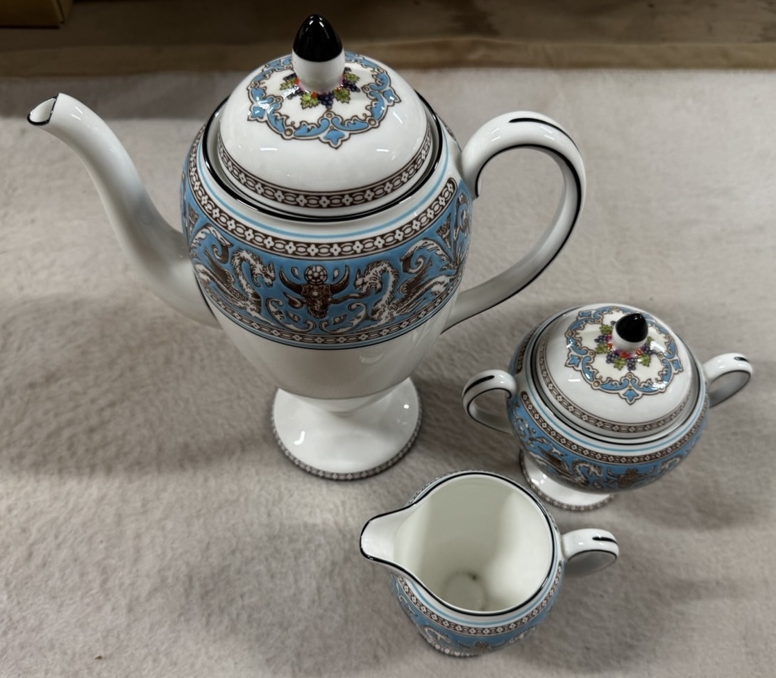 ウェッジウッド(WEDGWOOD)フロレンティーン ターコイズ ティーポットセット