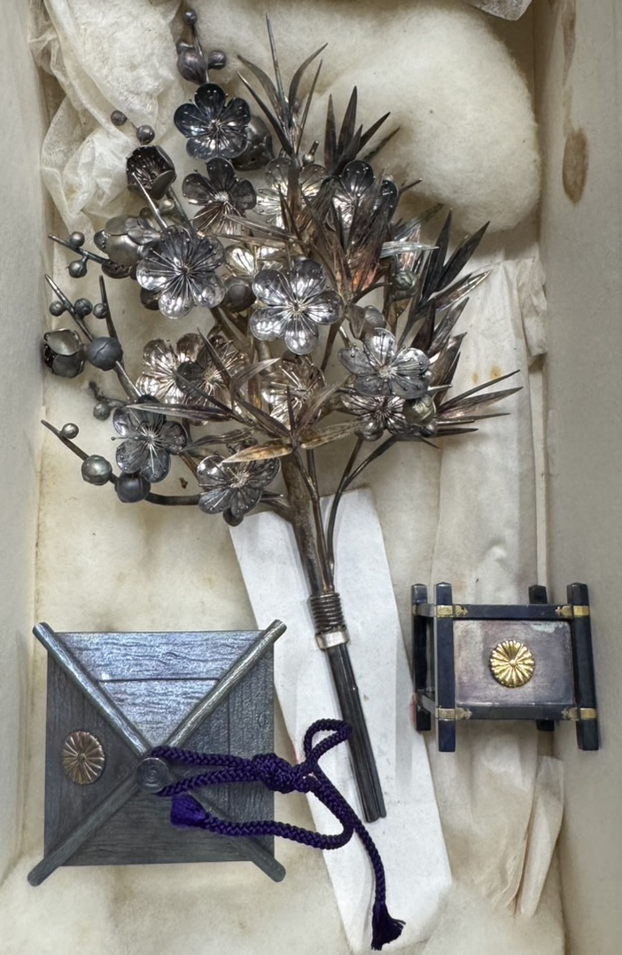 ボンボニエール 梅挿花