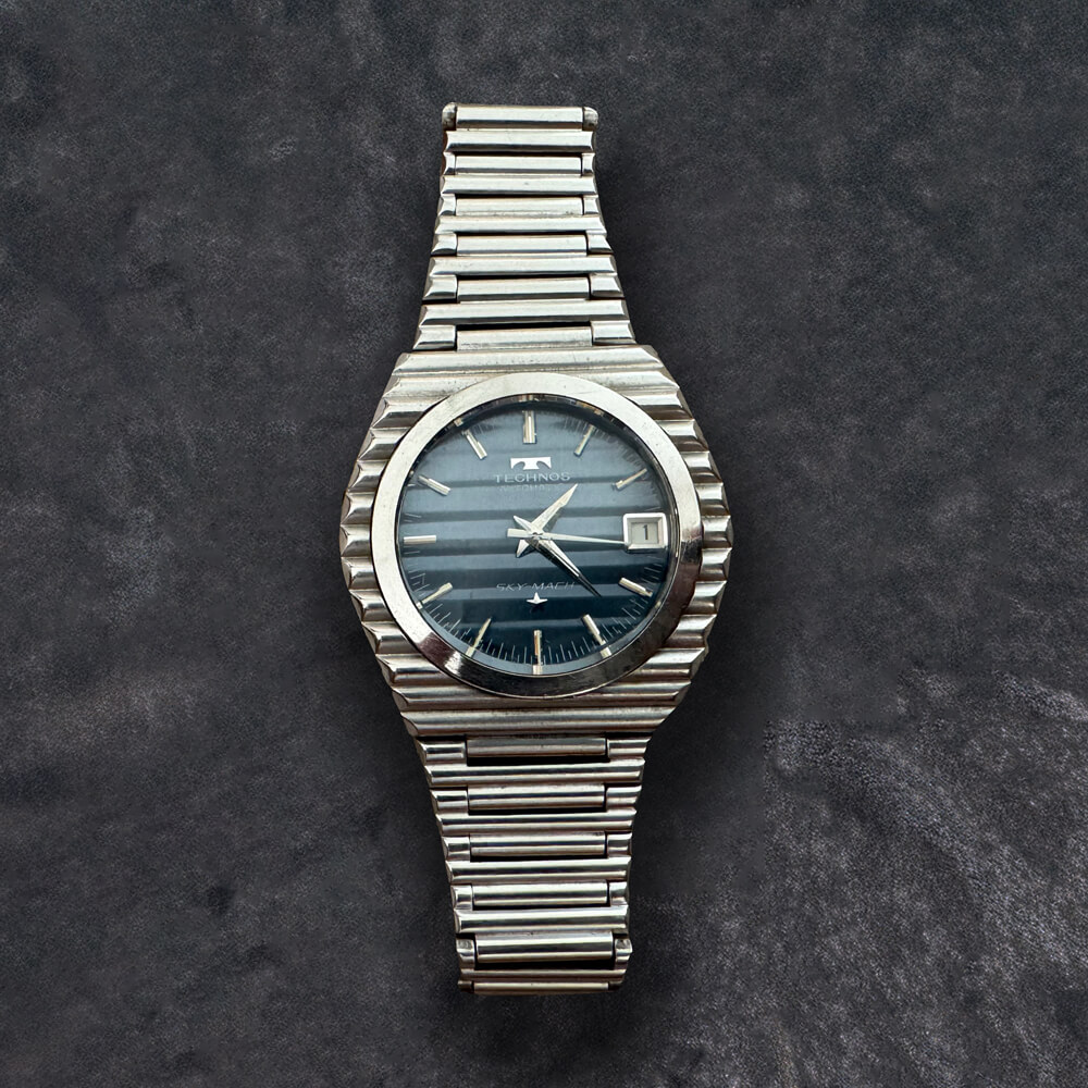 テクノス（TECHNOS）の腕時計 SKY-MACH