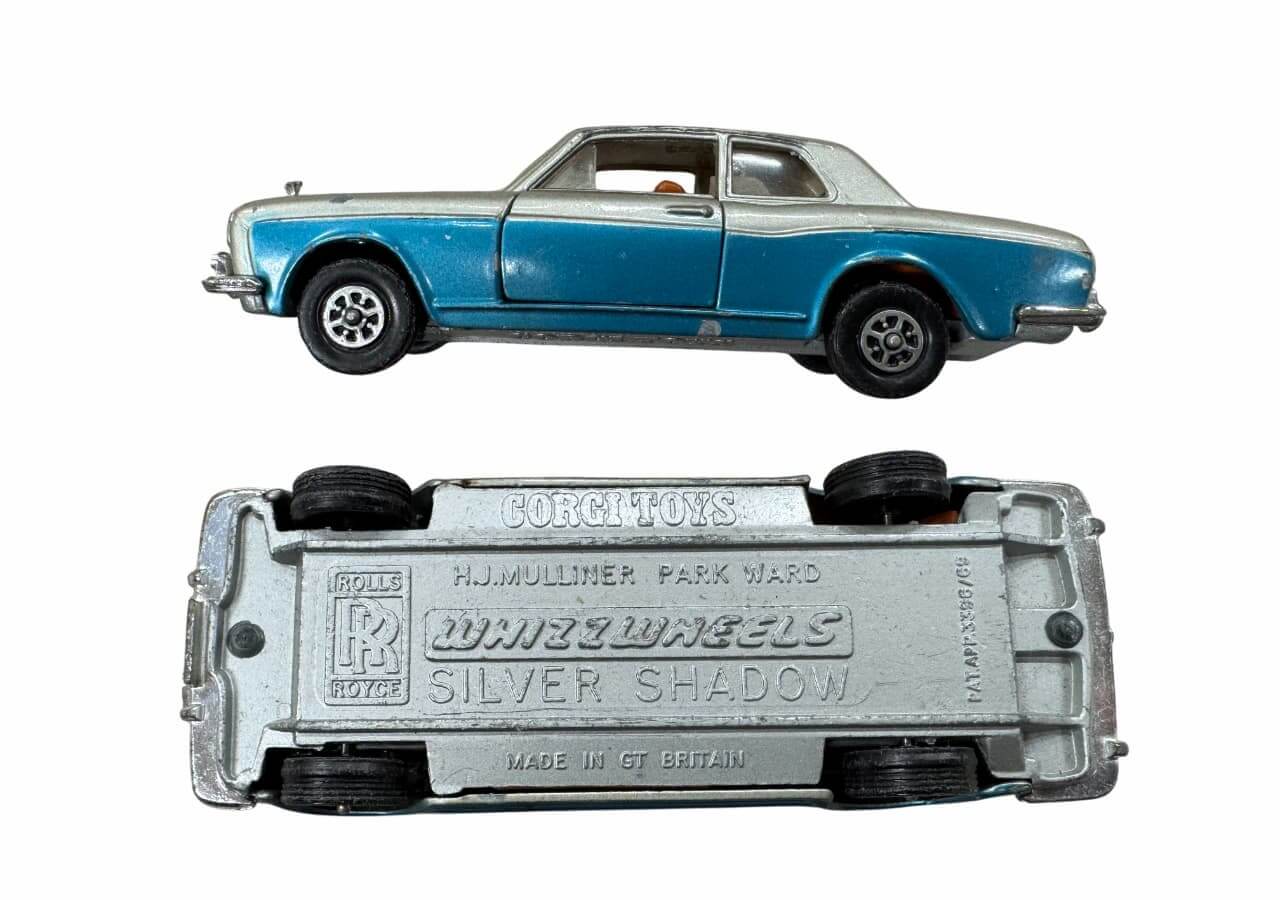 コーギー(CORGI)のロールス・ロイス シルバーシャドウのミニカー
