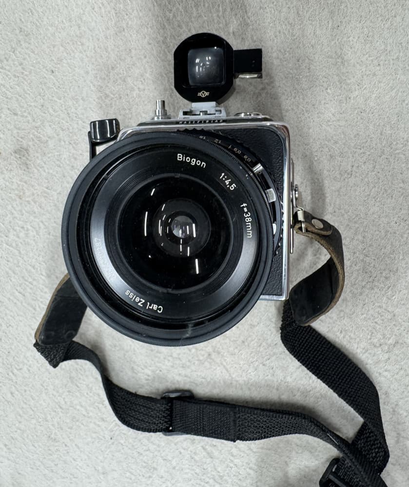 HASSELBLAD(ハッセルブラッド) 903 SWC 中判カメラ