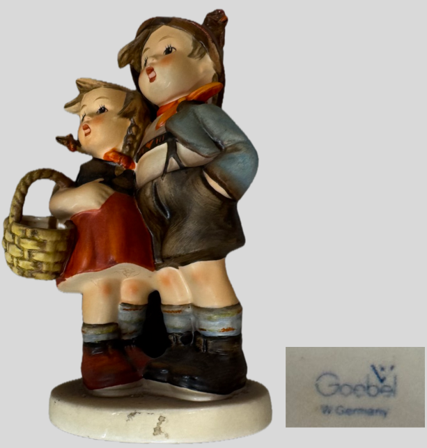 ゲーベル (Goebel) フンメル人形