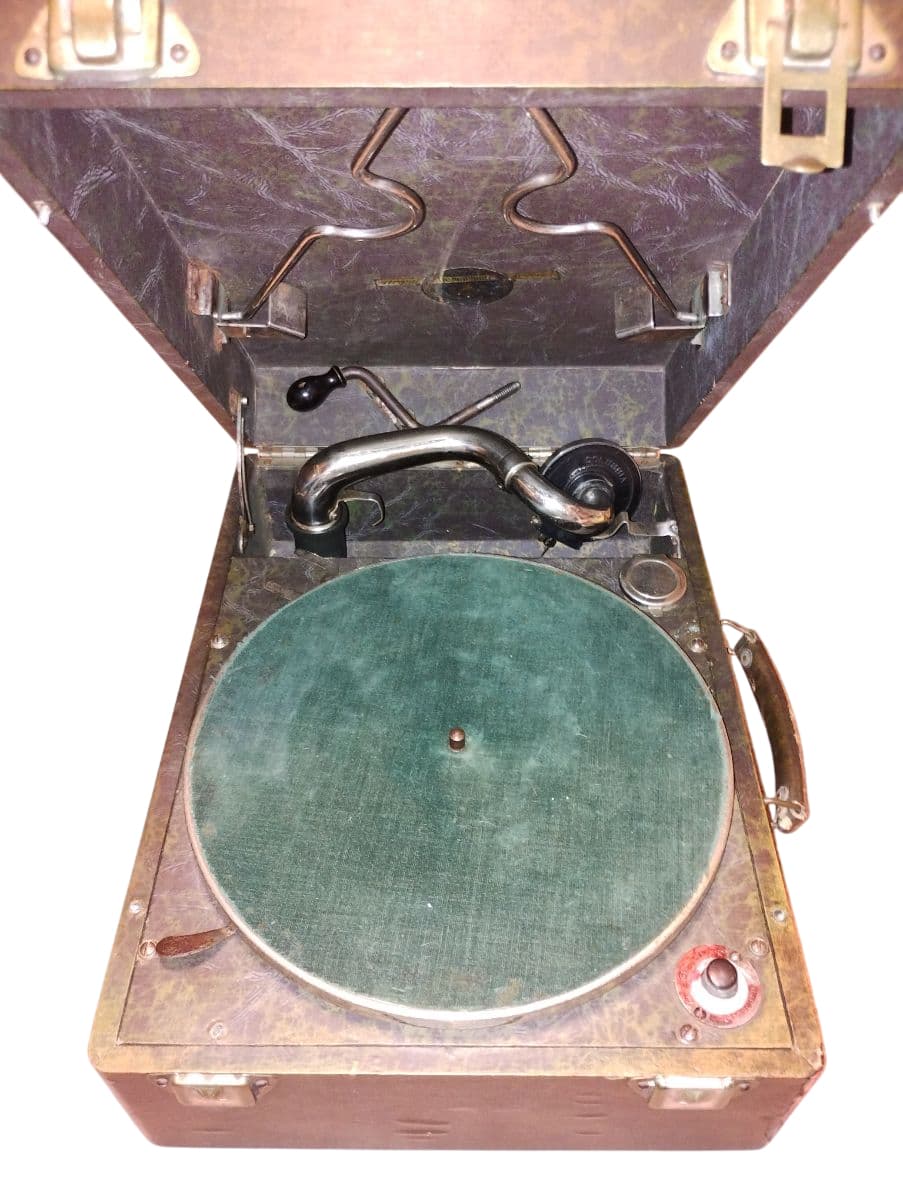 コロムビア(COLUMBIA)製トランク型ポータブル蓄音機