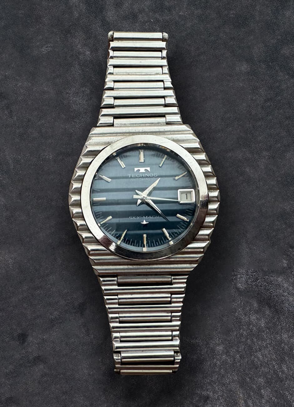 テクノス(TECHNOS)