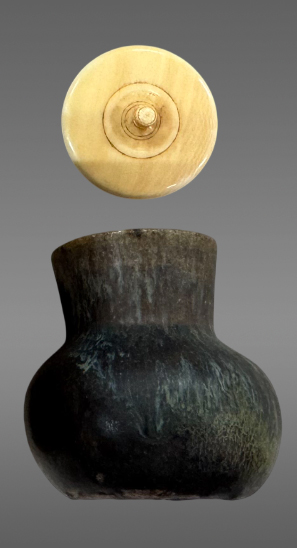 鮟鱇茶入(あんこうちゃいれ)