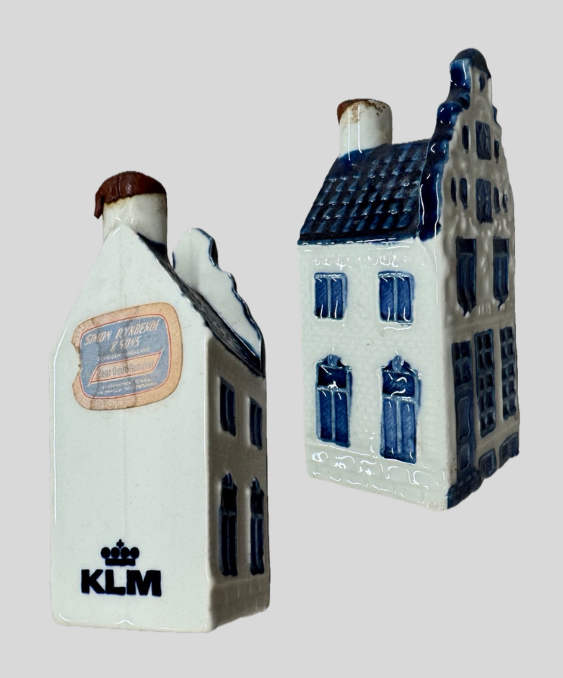 KLMオランダ航空のデルフト焼ブルーハウス