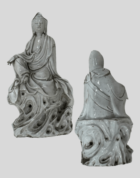 白磁 観音菩薩坐像