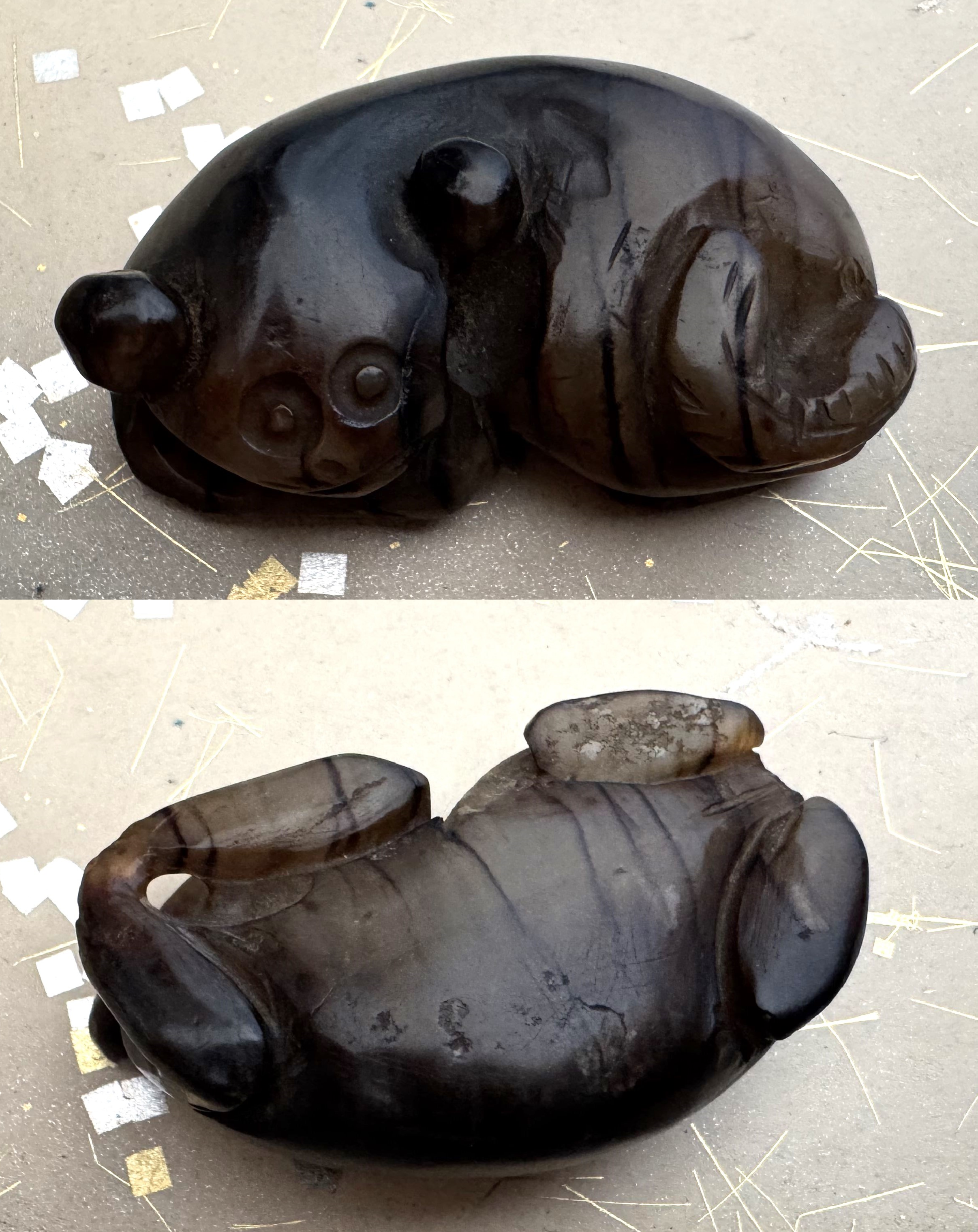 根付 動物 座り姿　