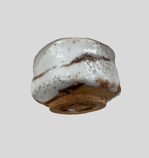 玉山（ぎょくざん）窯による志野盃