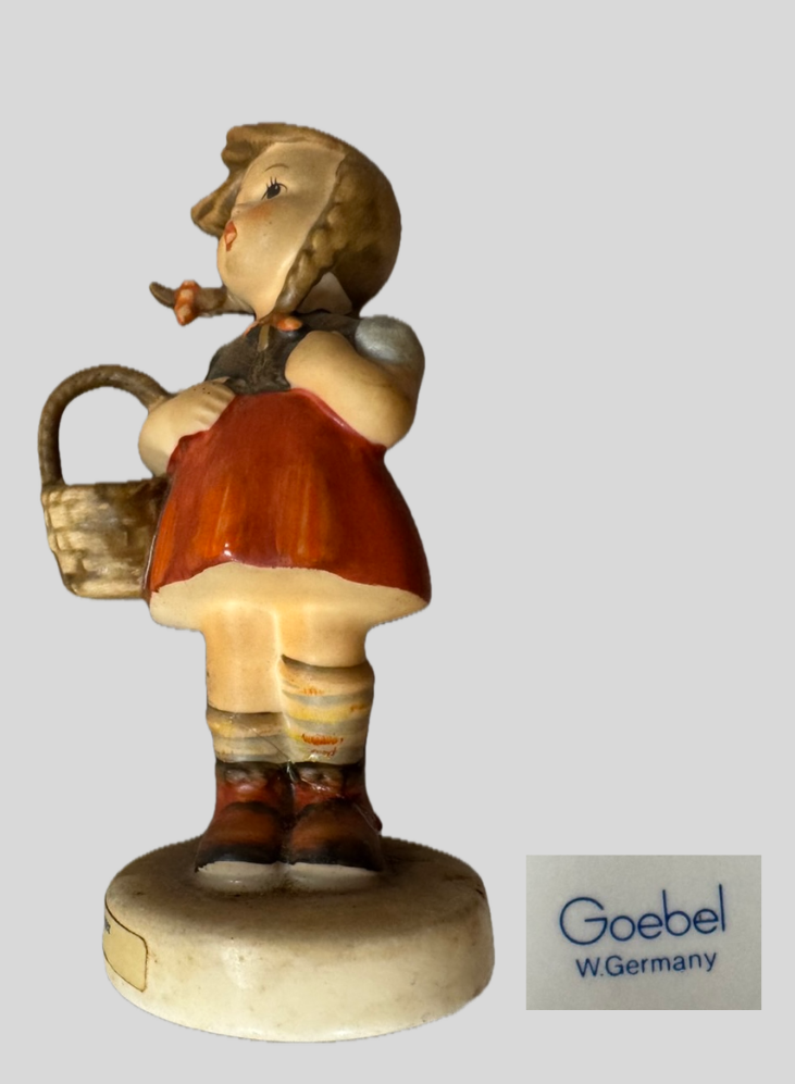 ゲーベル (Goebel) フンメル人形「リトルショッパー」