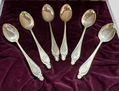 皇室御下賜品 菊紋 銀スプーン