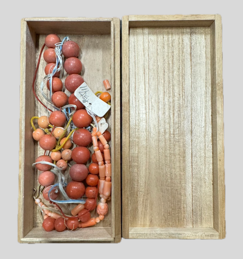 桃色珊瑚 装身具