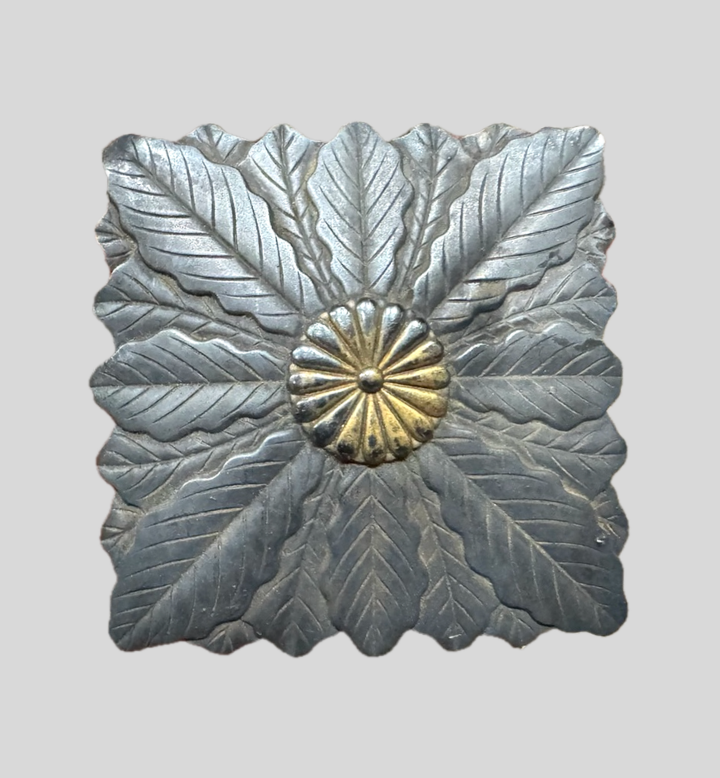 皇室御下賜品 柏葉筥形（かしわばはこがた）ボンボニエール