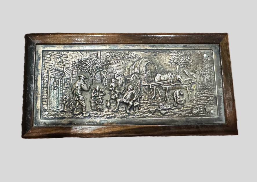 銀レリーフ 小物入れ