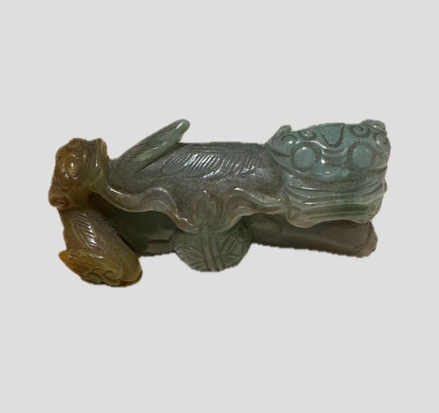 翡翠置物 龍魚