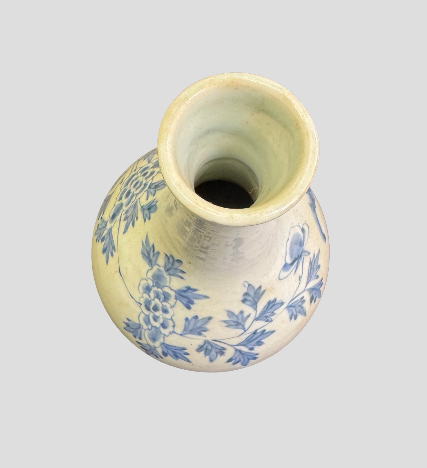 李朝染付 花文瓶