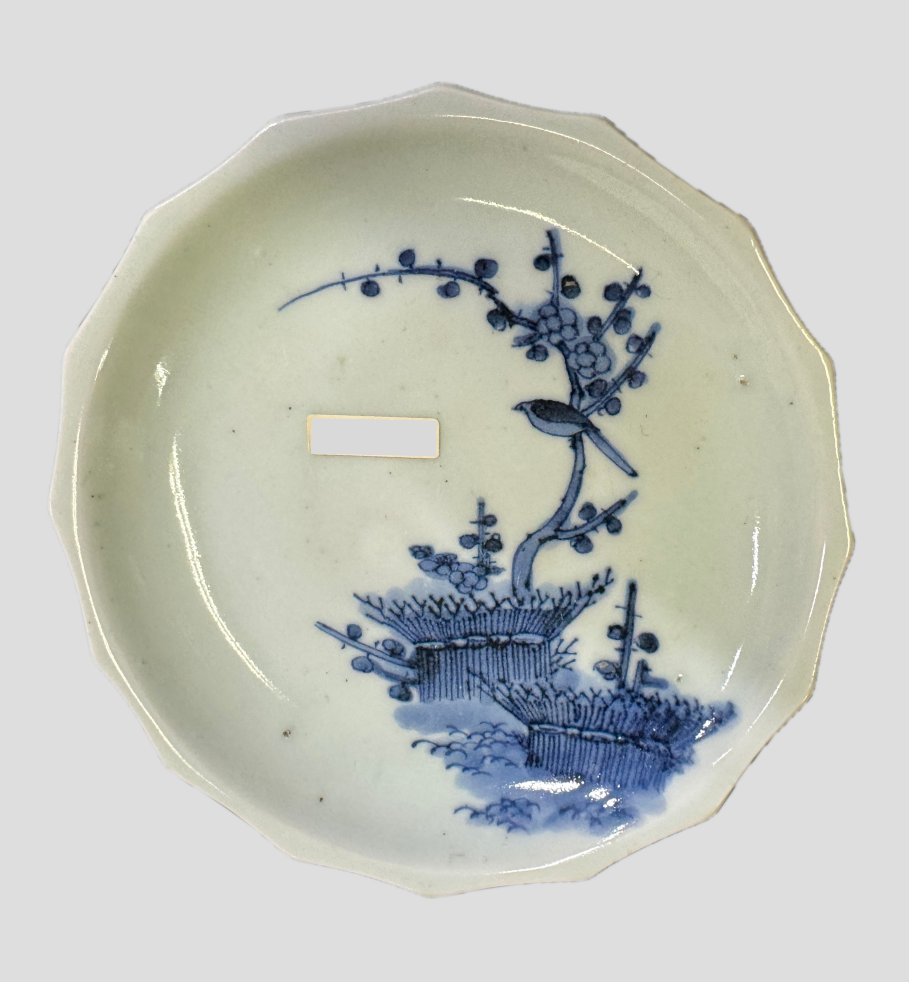 古伊万里 藍九谷輪花皿 梅に小鳥図