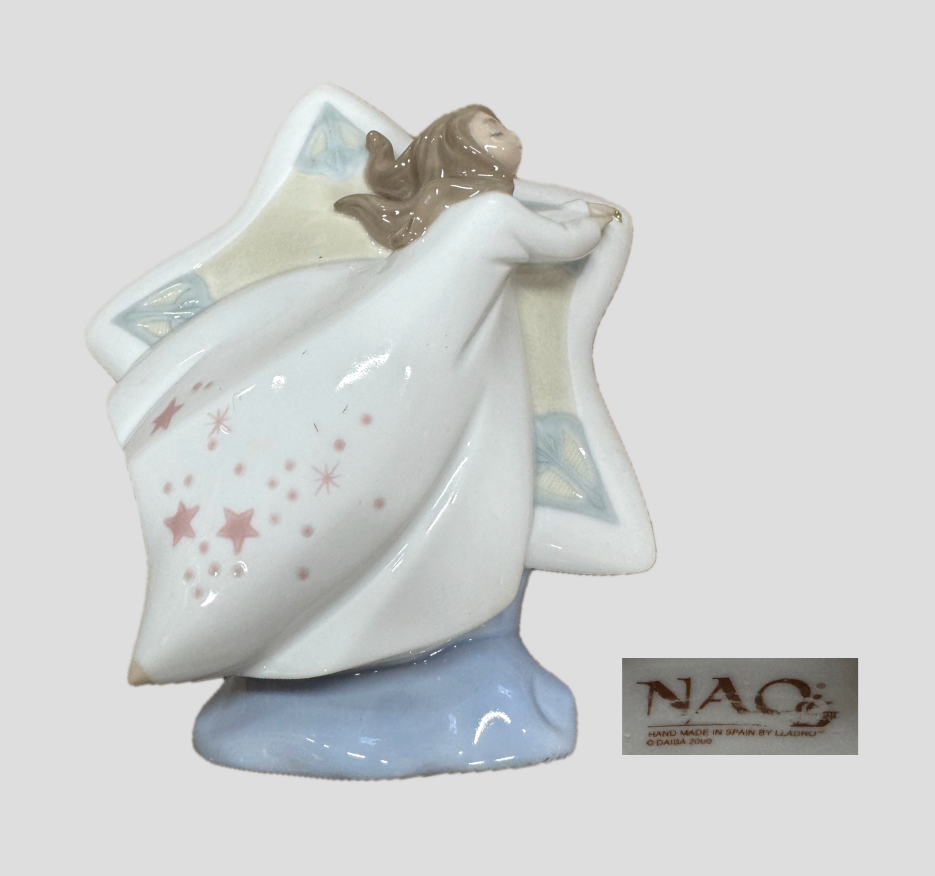 ナオ(NAO) フィギュリン「輝く星」