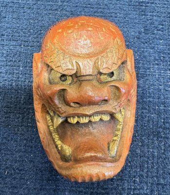 能面師の長澤氏春による作品