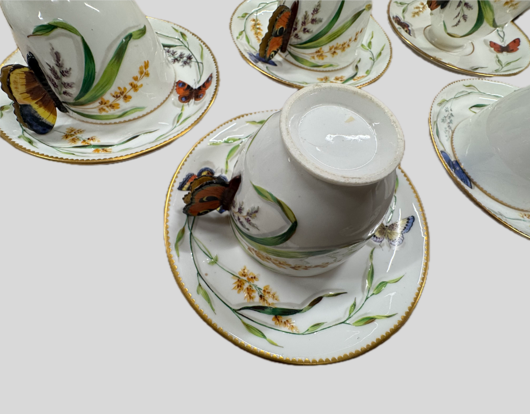 ミントン(Minton)蝶ハンドル コーヒーカップ&ソーサー