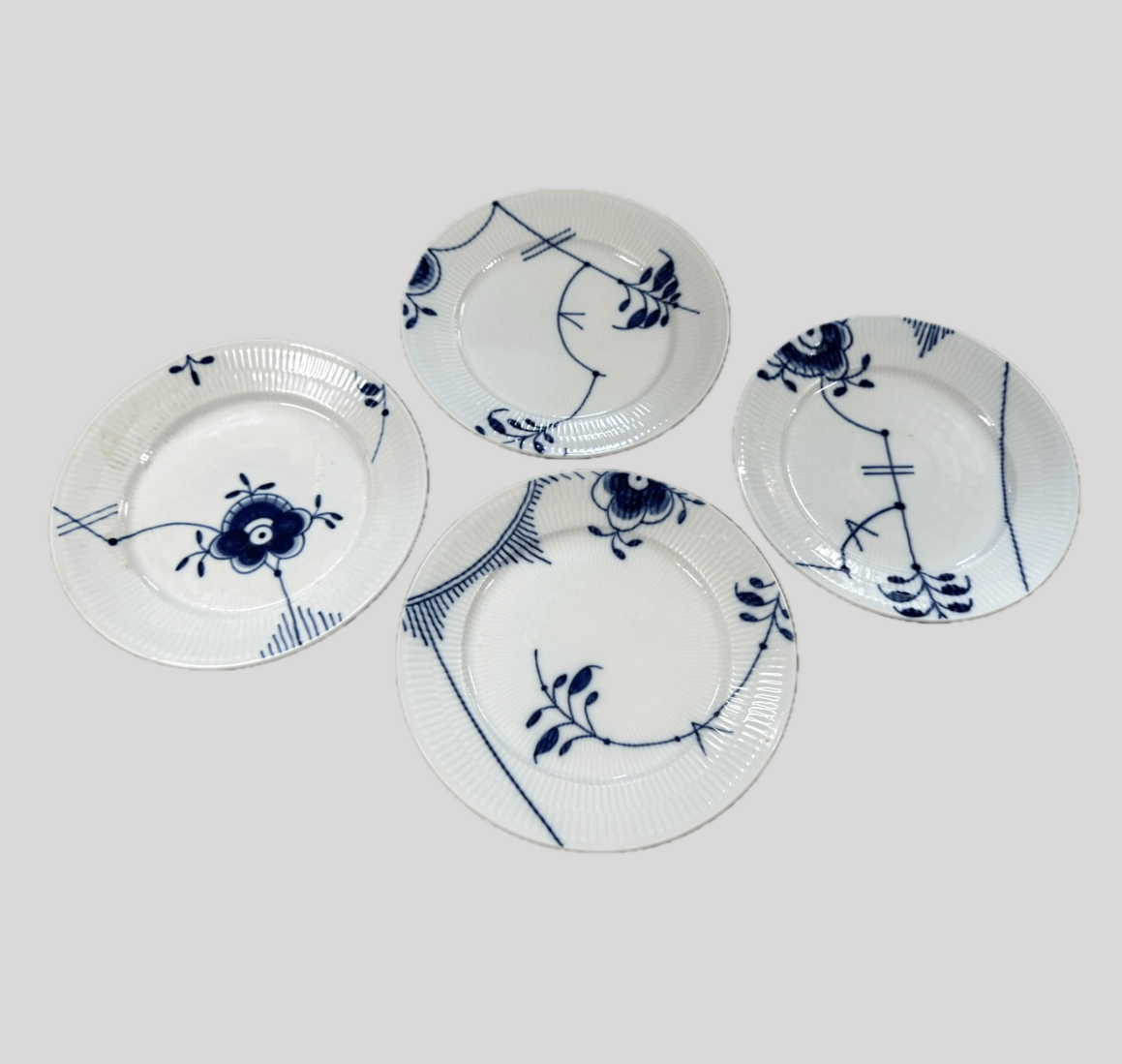 ロイヤル・コペンハーゲン(ROYAL COPENHAGEN) ブルーフルーテッド メガ
