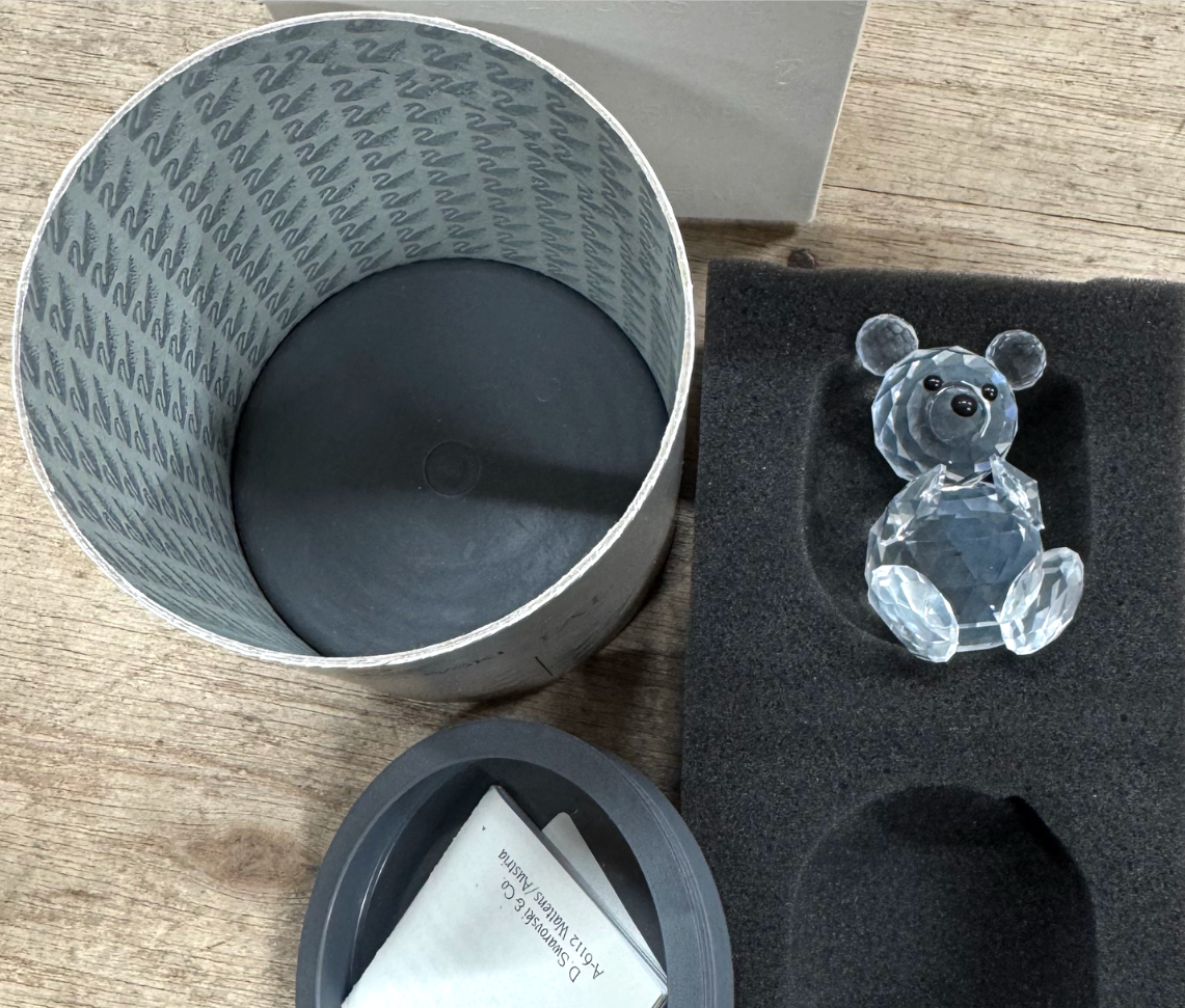 スワロフスキー(Swarovski)シルバークリスタル「ベア」