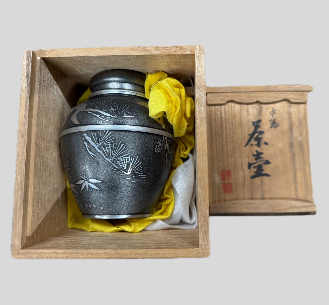 錫製茶壺