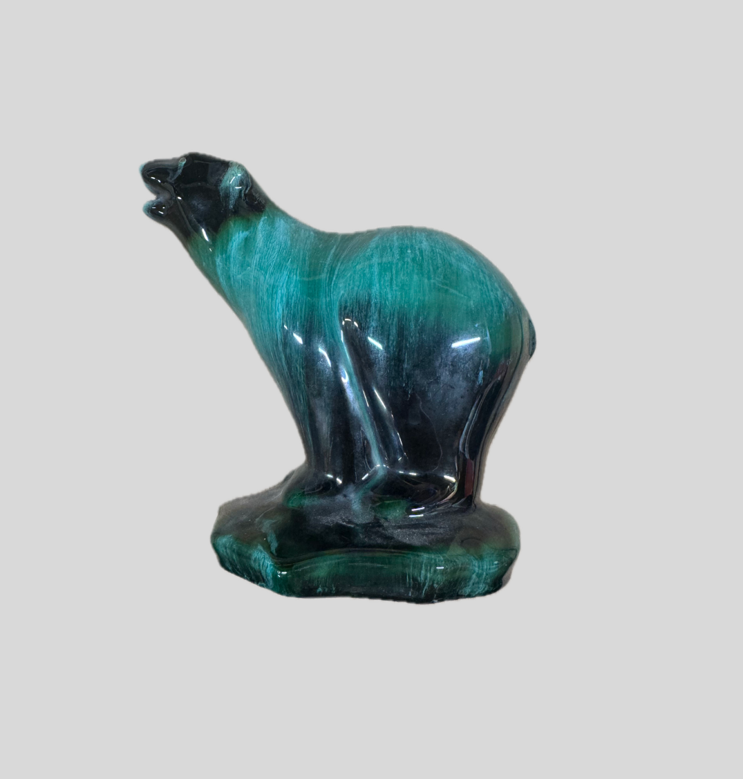 ブルーマウンテン・ポッタリー(Blue Mountain Pottery) シロクマフィギュリン