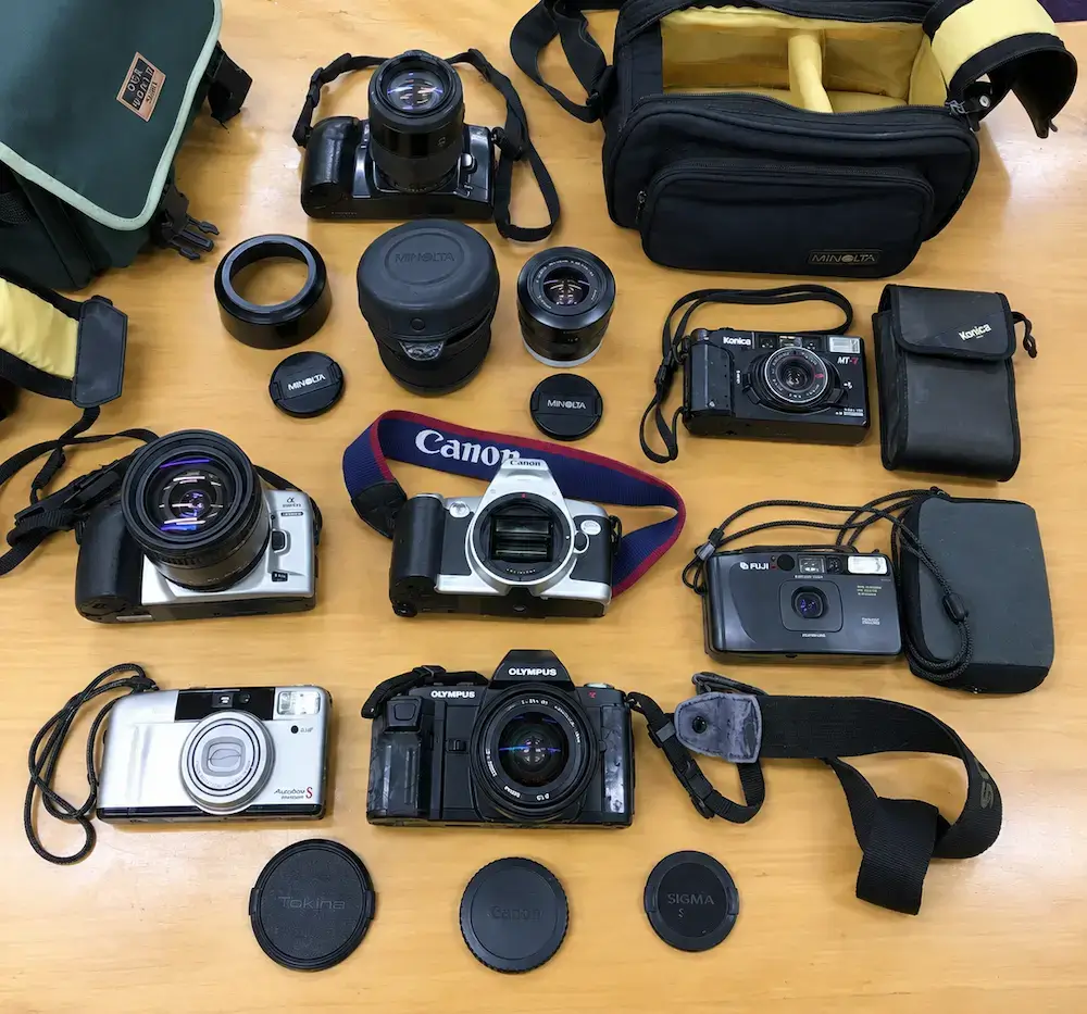 宅配買取でお譲りいただいた様々なカメラ