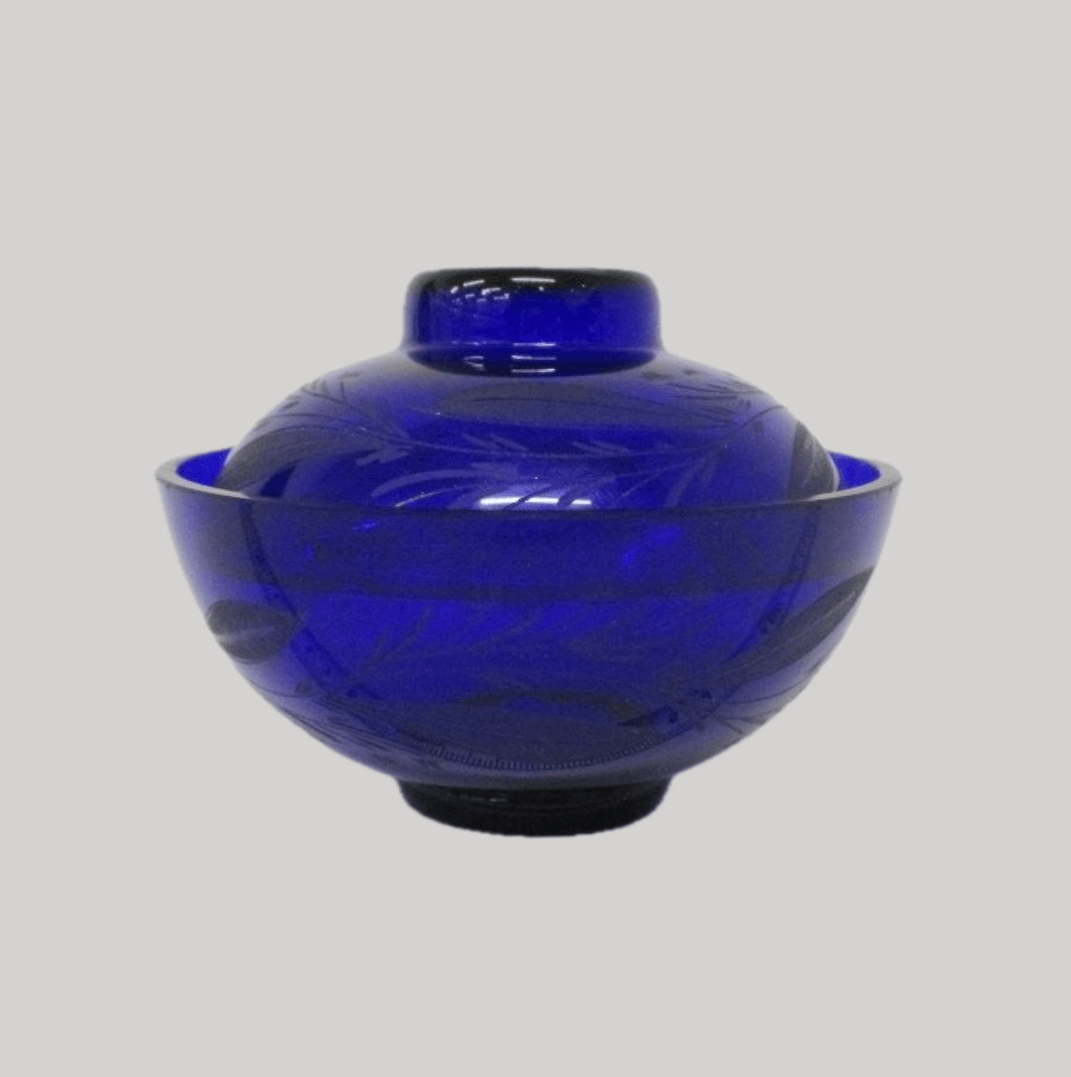 瑠璃ガラス 草花彫文 蓋付 飯茶碗